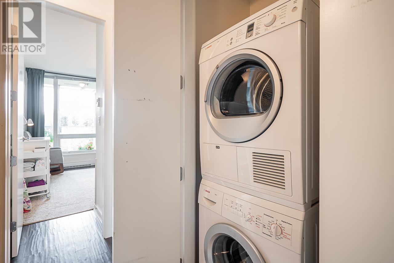 Listing Picture 26 of 40 : 312 2528 MAPLE STREET, Vancouver / 溫哥華 - 魯藝地產 Yvonne Lu Group - MLS Medallion Club Member