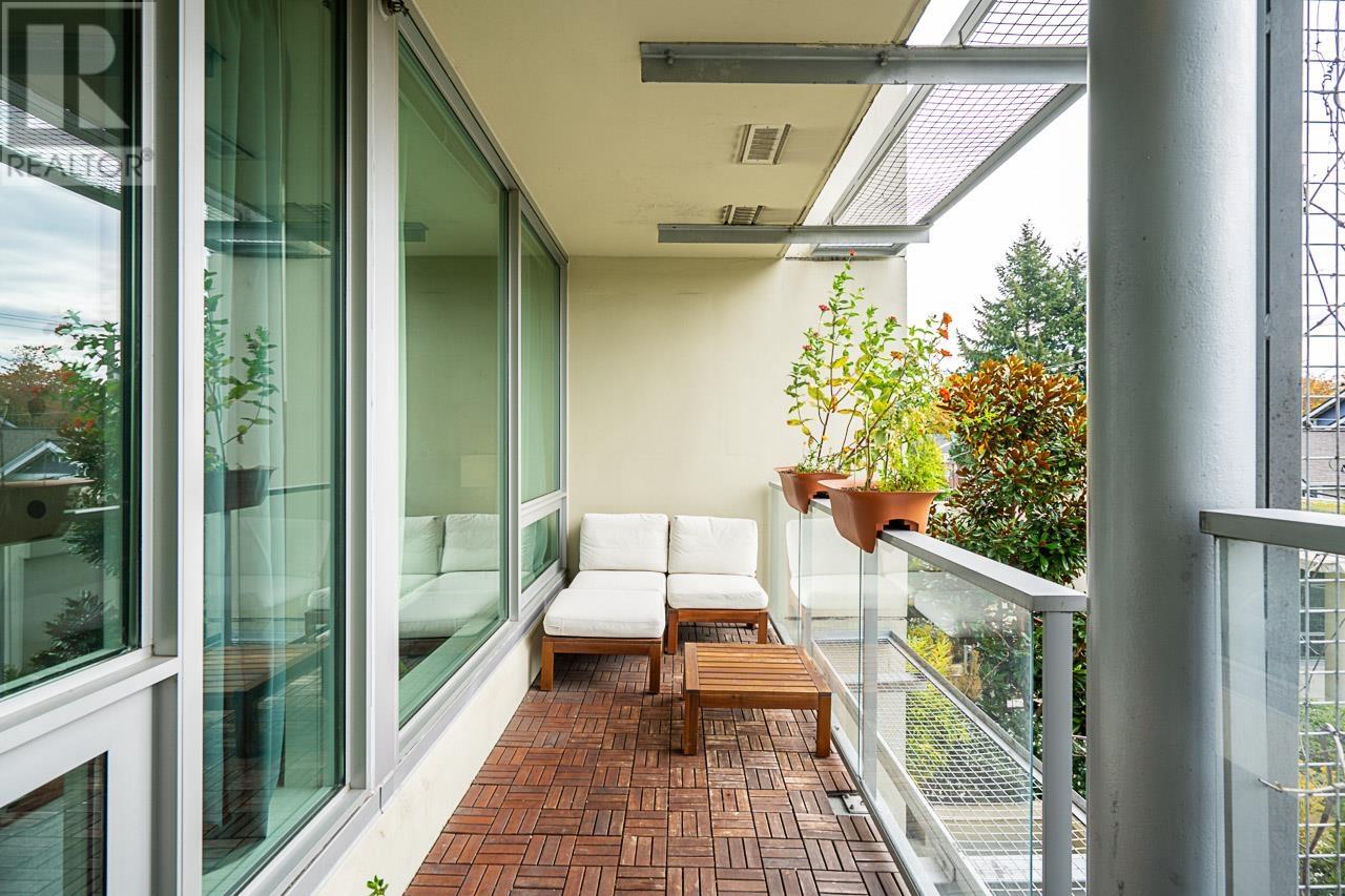 Listing Picture 29 of 40 : 312 2528 MAPLE STREET, Vancouver / 溫哥華 - 魯藝地產 Yvonne Lu Group - MLS Medallion Club Member