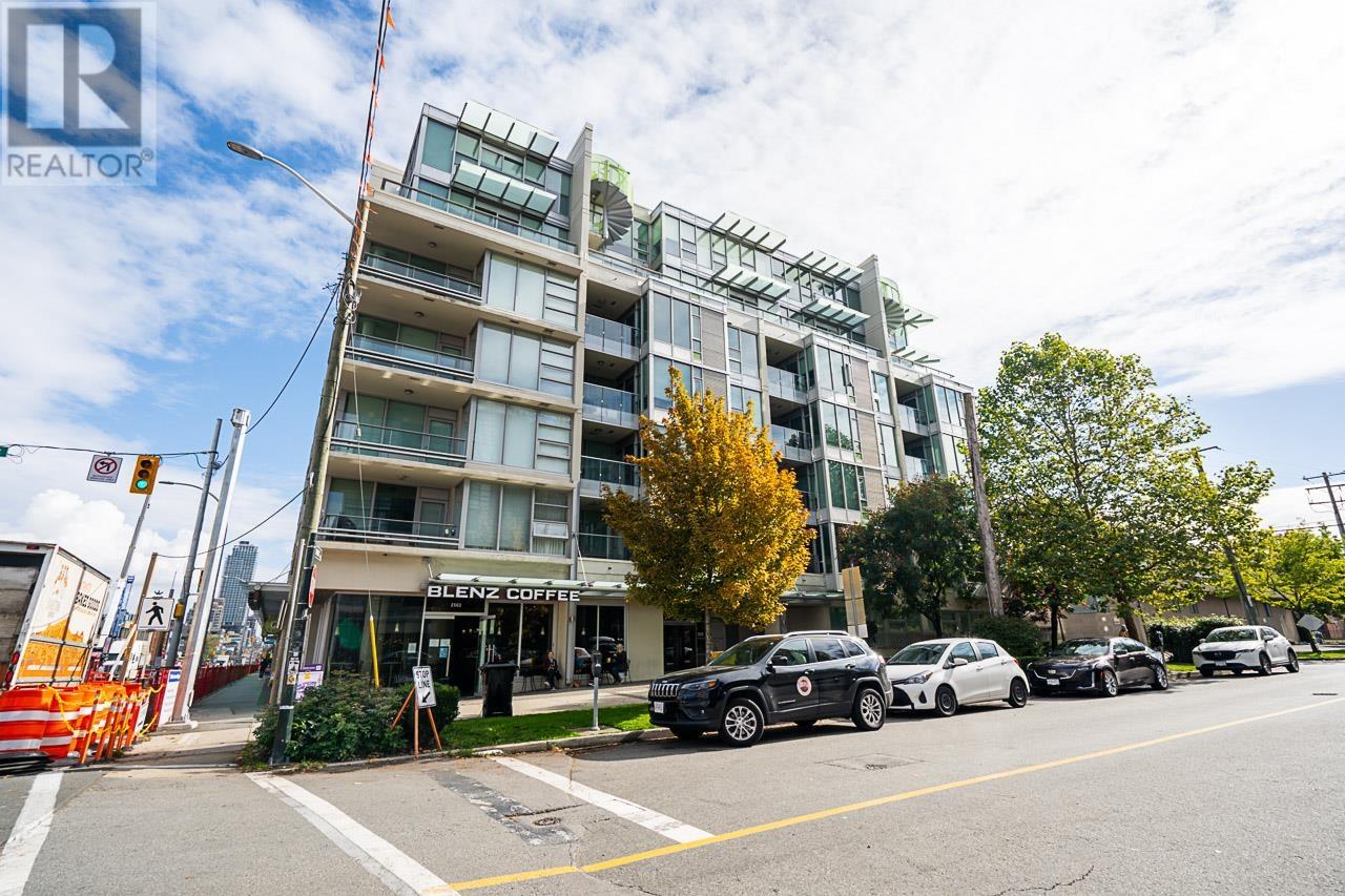 Listing Picture 37 of 40 : 312 2528 MAPLE STREET, Vancouver / 溫哥華 - 魯藝地產 Yvonne Lu Group - MLS Medallion Club Member