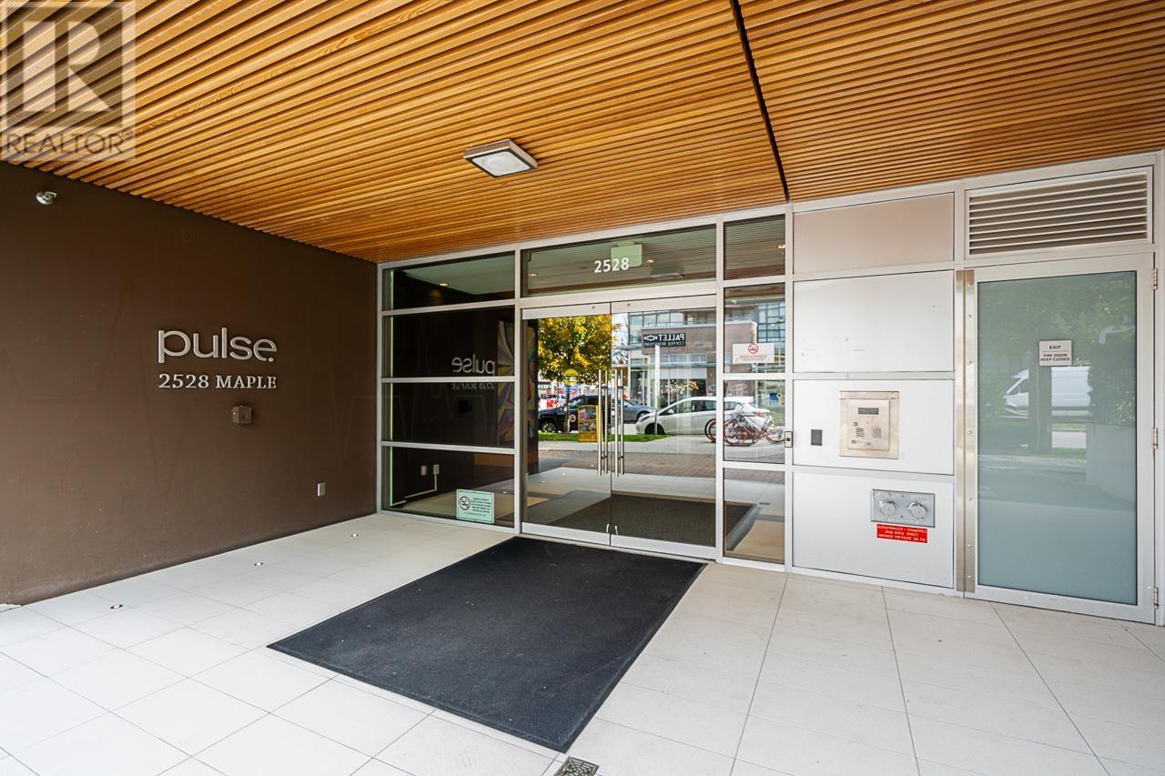 Listing Picture 38 of 40 : 312 2528 MAPLE STREET, Vancouver / 溫哥華 - 魯藝地產 Yvonne Lu Group - MLS Medallion Club Member