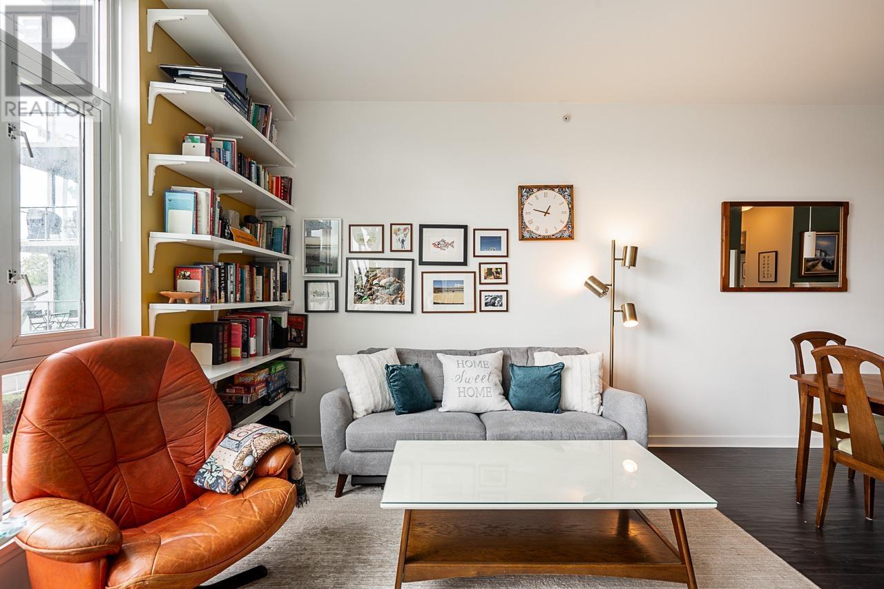 Listing Picture 4 of 40 : 312 2528 MAPLE STREET, Vancouver / 溫哥華 - 魯藝地產 Yvonne Lu Group - MLS Medallion Club Member