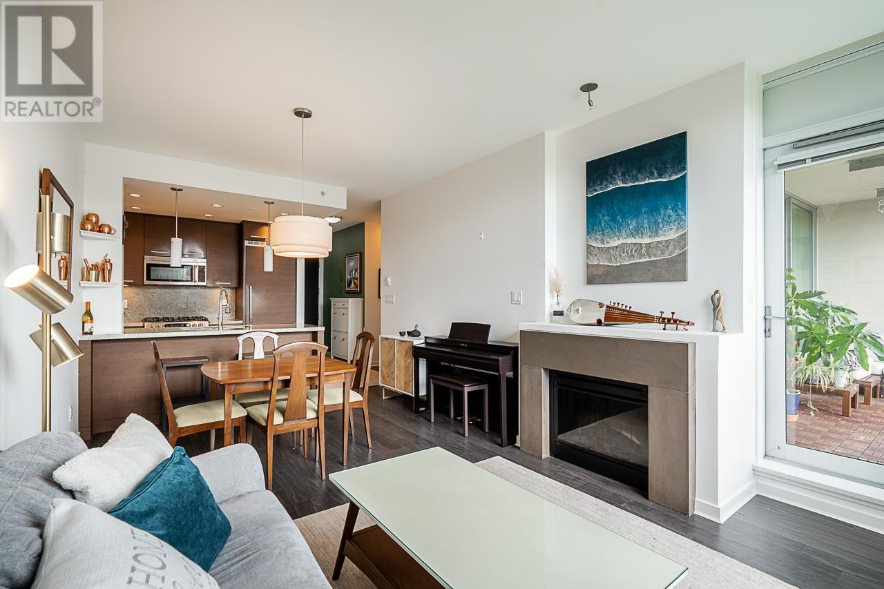 Listing Picture 6 of 40 : 312 2528 MAPLE STREET, Vancouver / 溫哥華 - 魯藝地產 Yvonne Lu Group - MLS Medallion Club Member