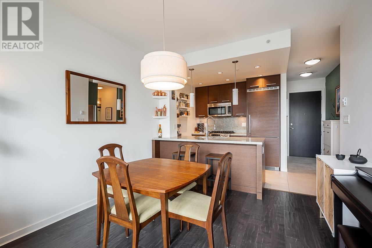 Listing Picture 7 of 40 : 312 2528 MAPLE STREET, Vancouver / 溫哥華 - 魯藝地產 Yvonne Lu Group - MLS Medallion Club Member