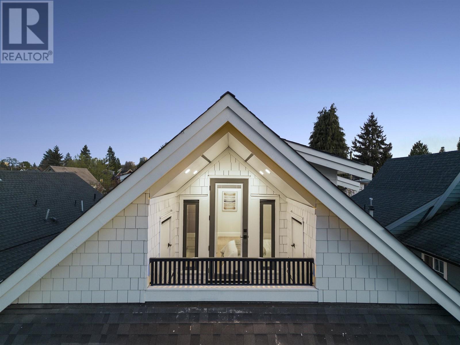 Listing Picture 29 of 40 : 1 1166 E 11TH AVENUE, Vancouver / 溫哥華 - 魯藝地產 Yvonne Lu Group - MLS Medallion Club Member