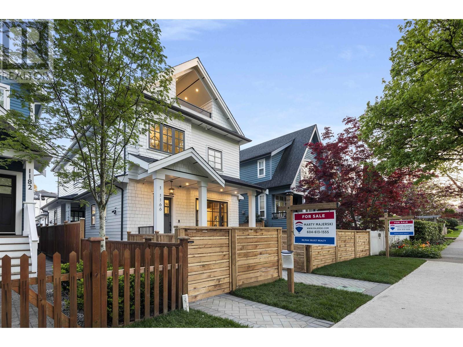 Listing Picture 32 of 40 : 1 1166 E 11TH AVENUE, Vancouver / 溫哥華 - 魯藝地產 Yvonne Lu Group - MLS Medallion Club Member