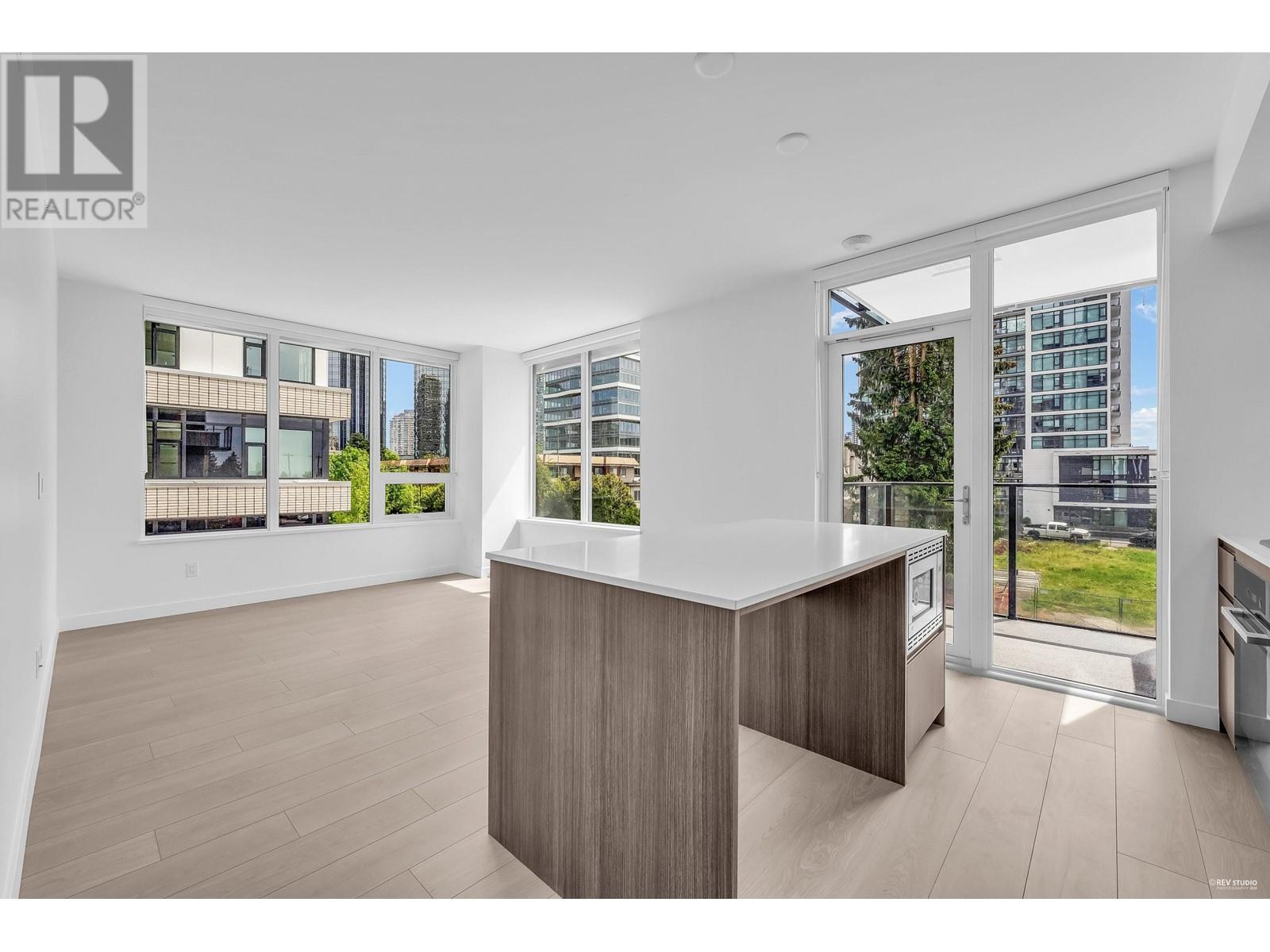 202 6537 Telford Avenue, Burnaby, British Columbia  V5H 0K9 - Photo 4 - R2952341