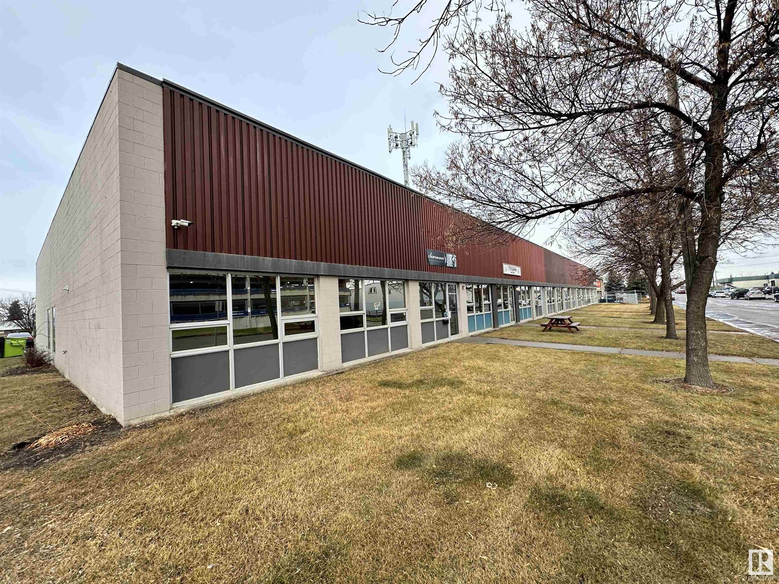 Property at 11218 143 ST NW image