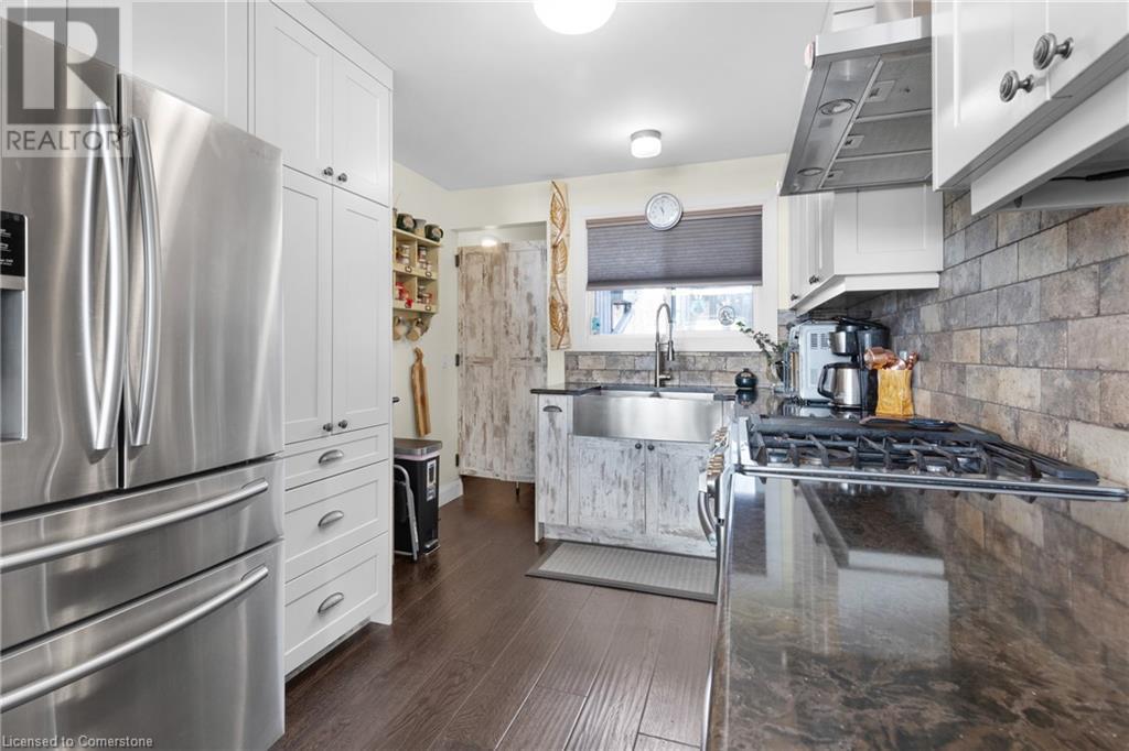 2023 Maple Boulevard, Port Dover, Ontario  N0A 1N2 - Photo 21 - 40687183