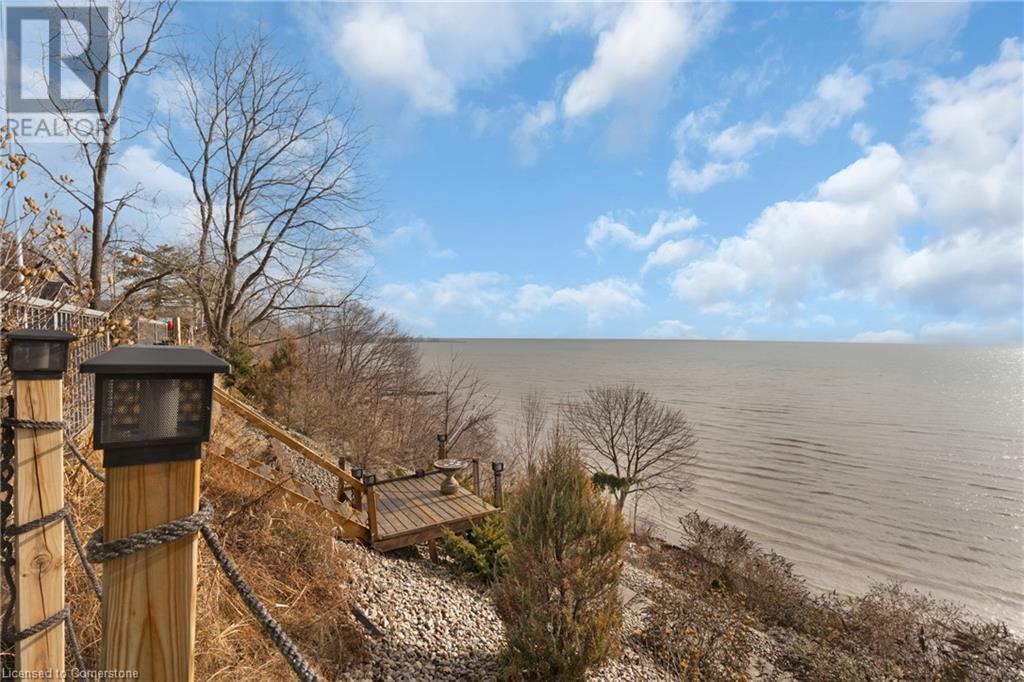 2023 Maple Boulevard, Port Dover, Ontario  N0A 1N2 - Photo 34 - 40687183