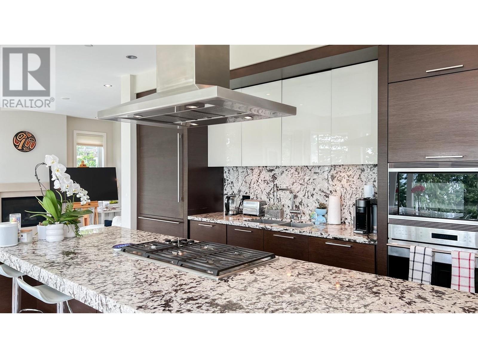 3052 Chippendale Road, West Vancouver, British Columbia  V7S 0A7 - Photo 17 - R2952227