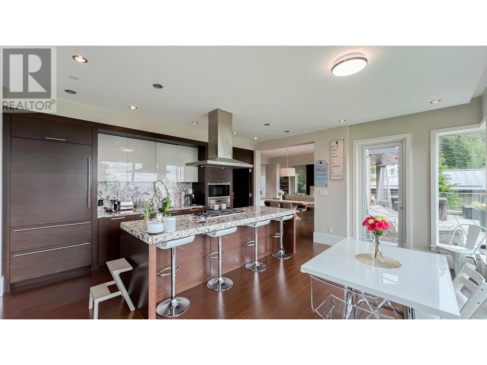 3052 Chippendale Road, West Vancouver, British Columbia  V7S 0A7 - Photo 10 - R2952227