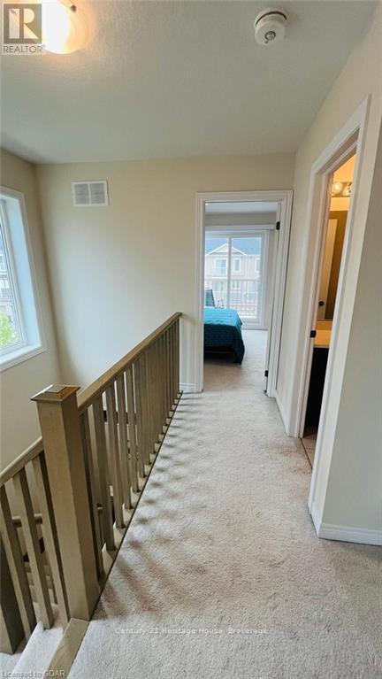 216 Law Drive, Guelph, Ontario  N1E 0P6 - Photo 12 - X11860542