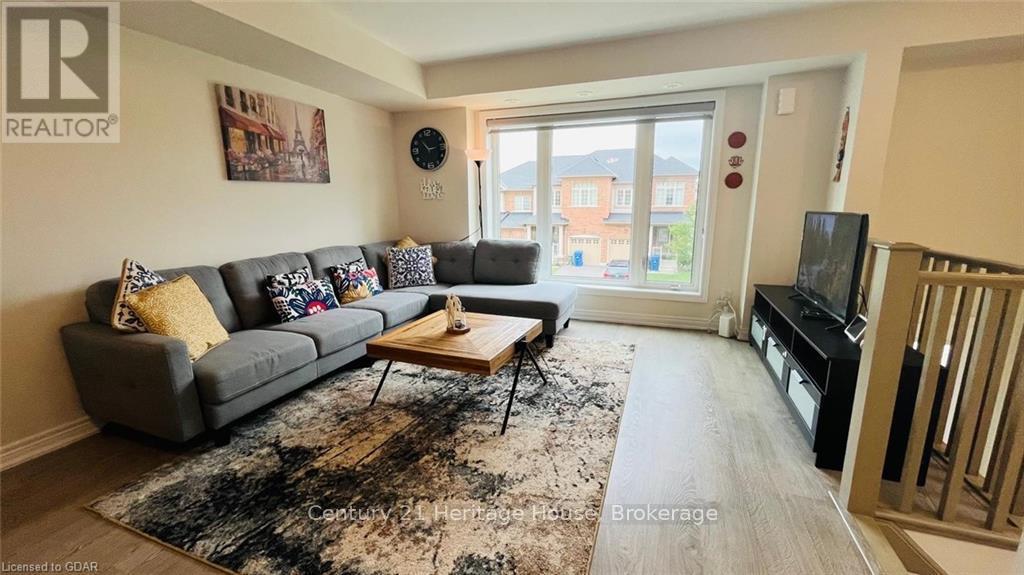 216 Law Drive, Guelph, Ontario  N1E 0P6 - Photo 5 - X11860542