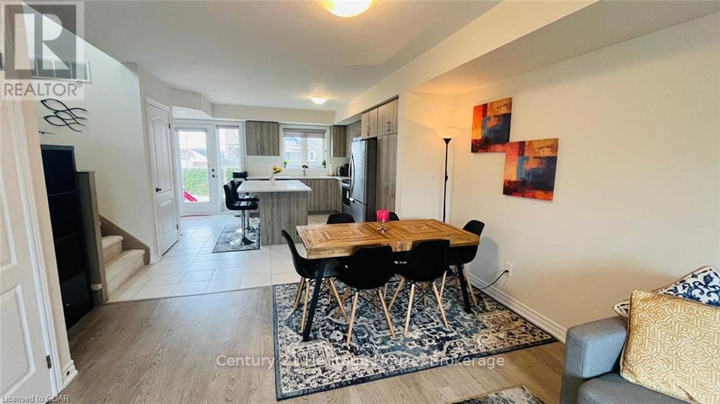 216 Law Drive, Guelph, Ontario  N1E 0P6 - Photo 8 - X11860542