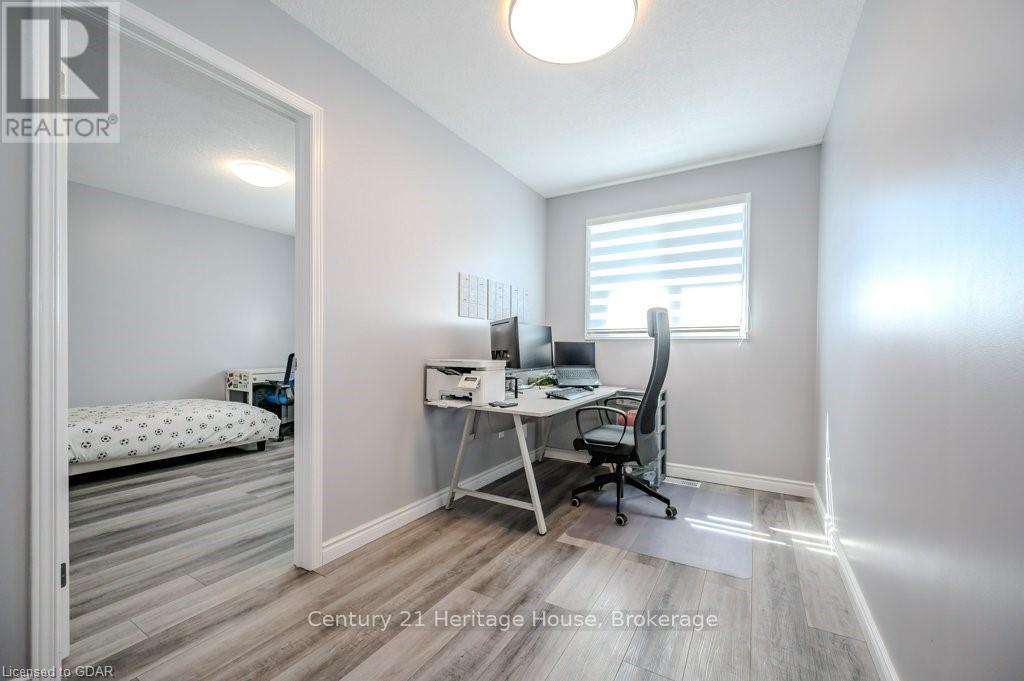192 Severn Drive, Guelph, Ontario  N1E 0A1 - Photo 20 - X11879894
