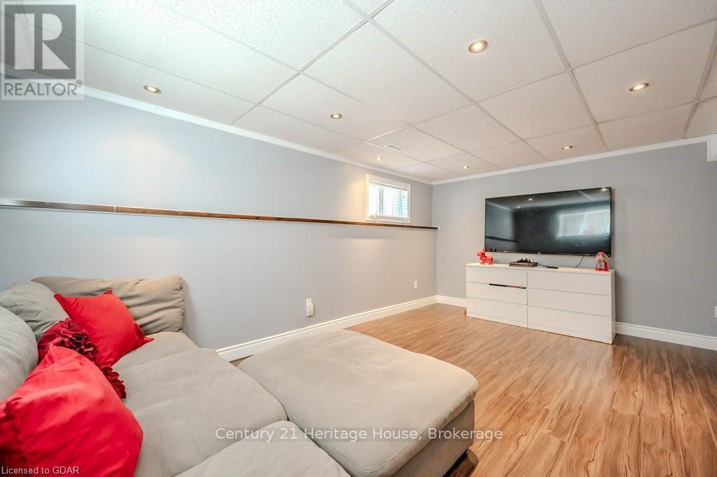 192 Severn Drive, Guelph, Ontario  N1E 0A1 - Photo 32 - X11879894