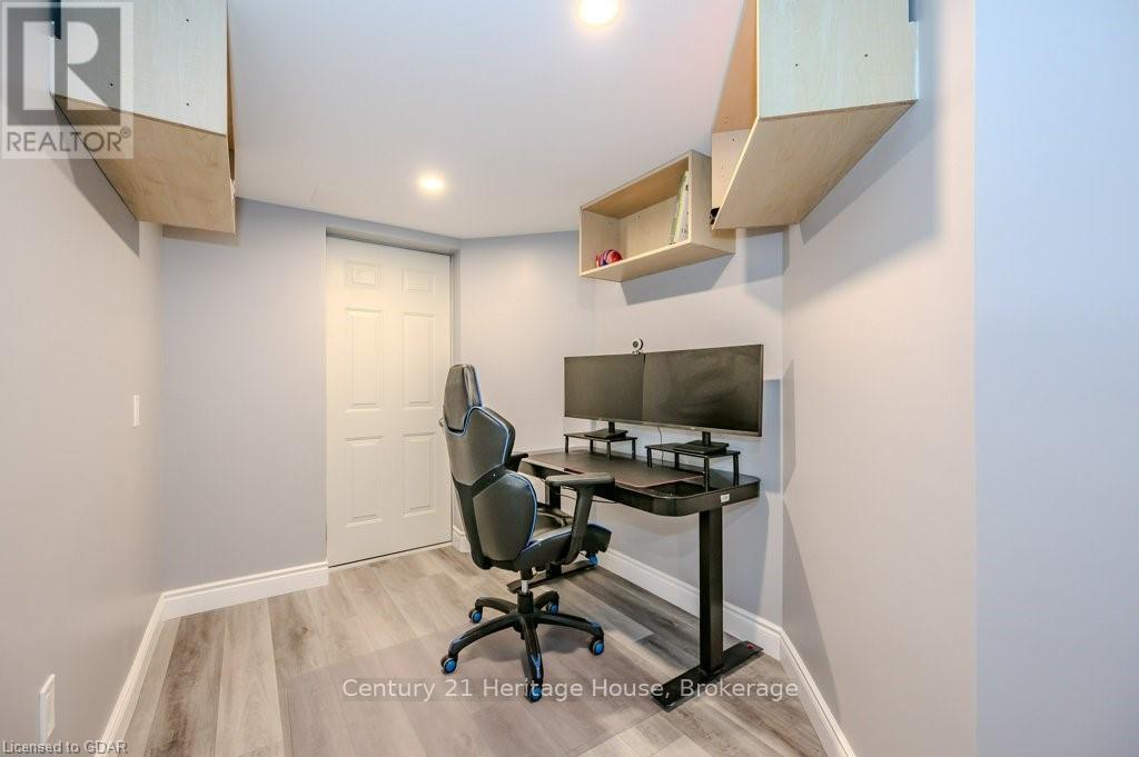 192 Severn Drive, Guelph, Ontario  N1E 0A1 - Photo 36 - X11879894
