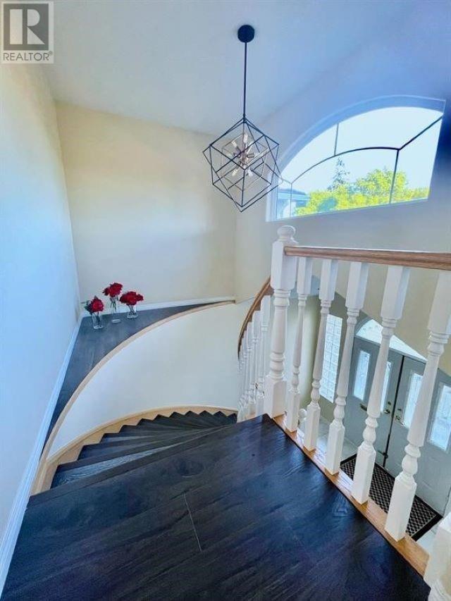 Listing Picture 10 of 31 : 3451 E 45TH AVENUE, Vancouver / 溫哥華 - 魯藝地產 Yvonne Lu Group - MLS Medallion Club Member