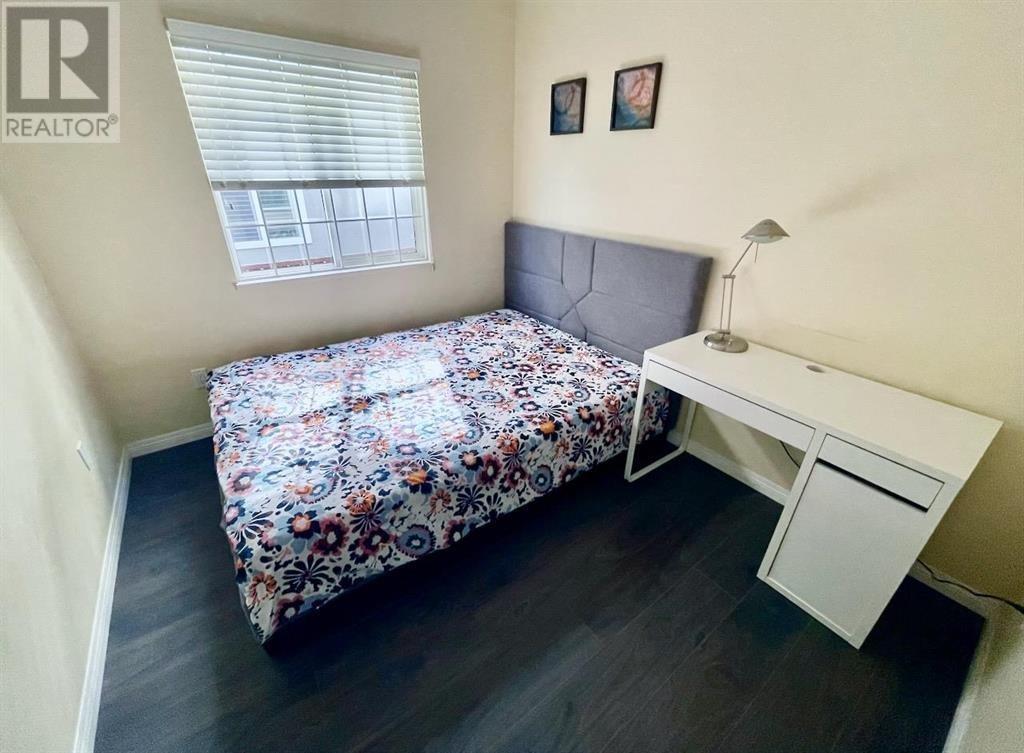 Listing Picture 11 of 31 : 3451 E 45TH AVENUE, Vancouver / 溫哥華 - 魯藝地產 Yvonne Lu Group - MLS Medallion Club Member