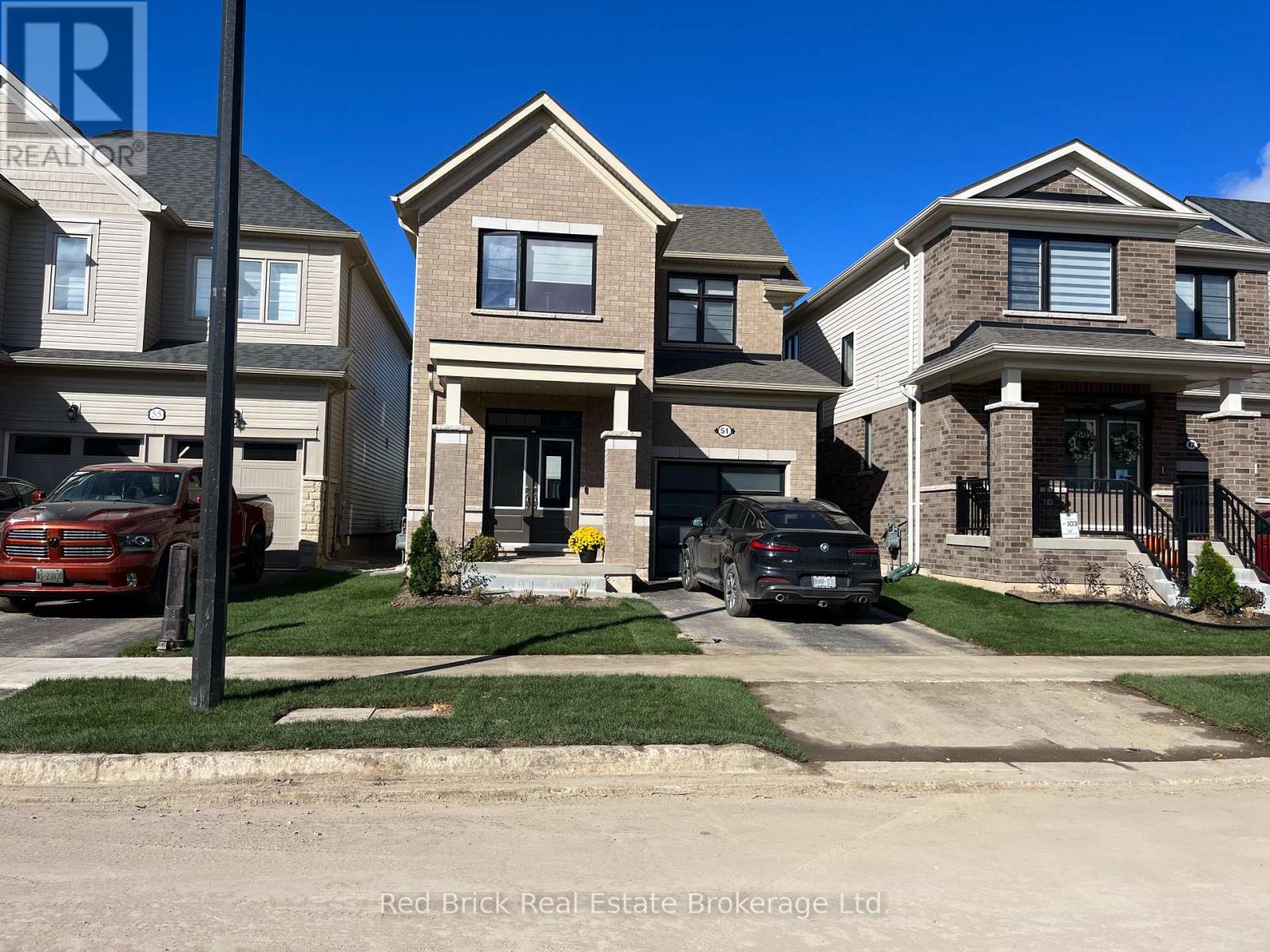 51 HARPIN WAY W, Centre Wellington, Ontario