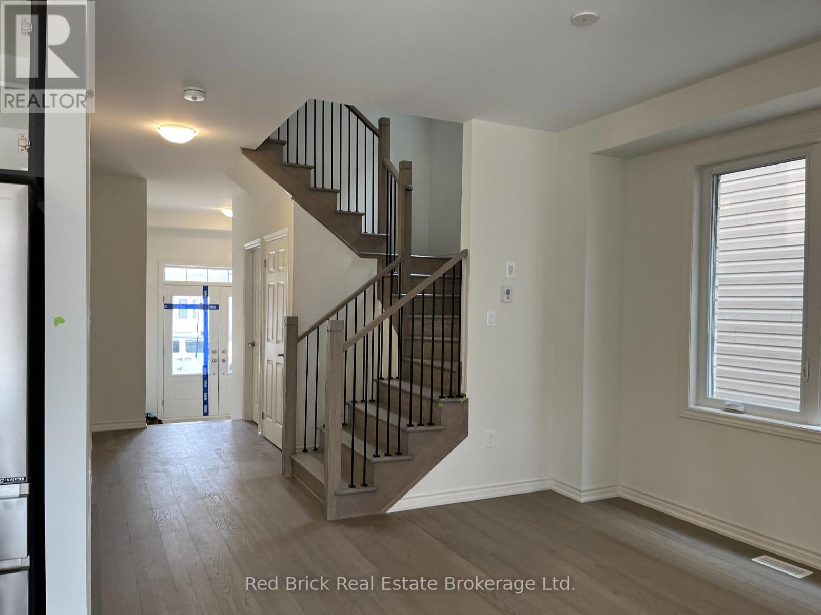 51 Harpin Way W, Centre Wellington, Ontario  N1M 2W3 - Photo 6 - X11906591