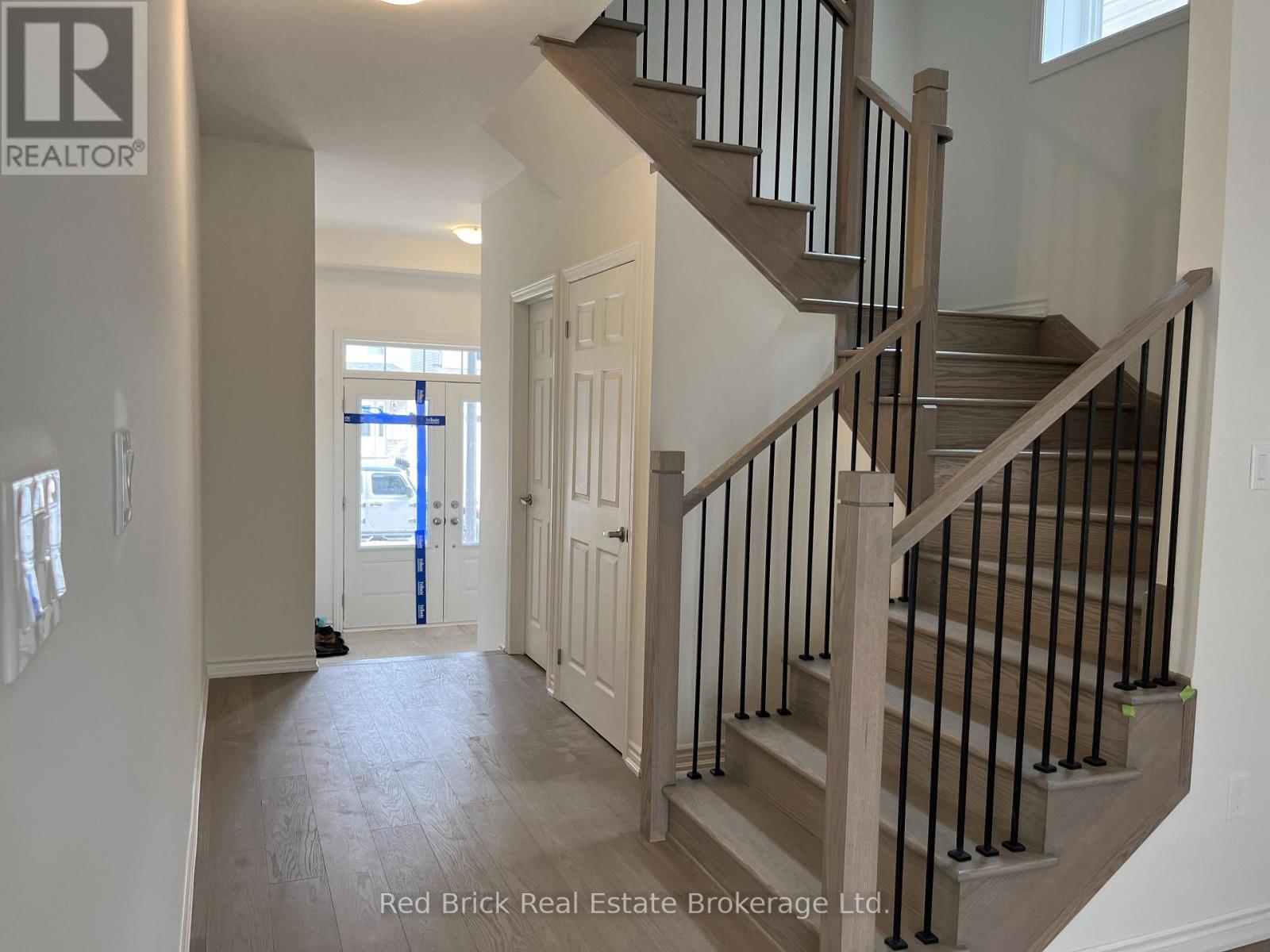 51 Harpin Way W, Centre Wellington, Ontario  N1M 2W3 - Photo 7 - X11906591