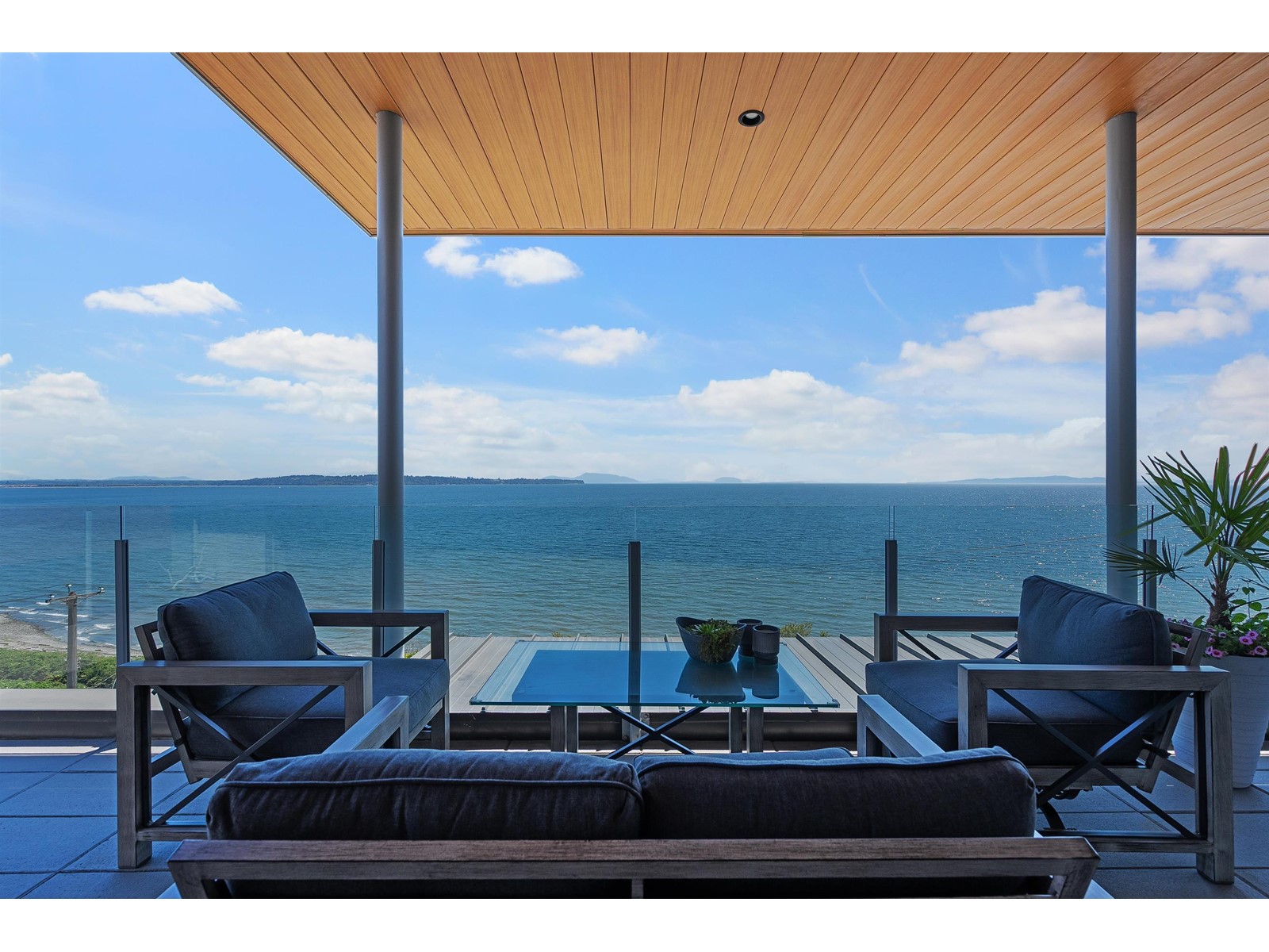 14501 MARINE DRIVE, white rock, British Columbia