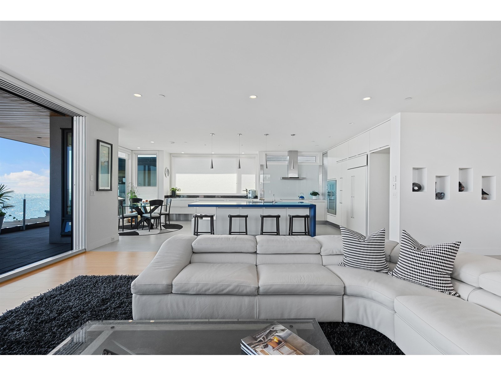 14501 Marine Drive, White Rock, British Columbia  V4B 1B4 - Photo 15 - R2952377