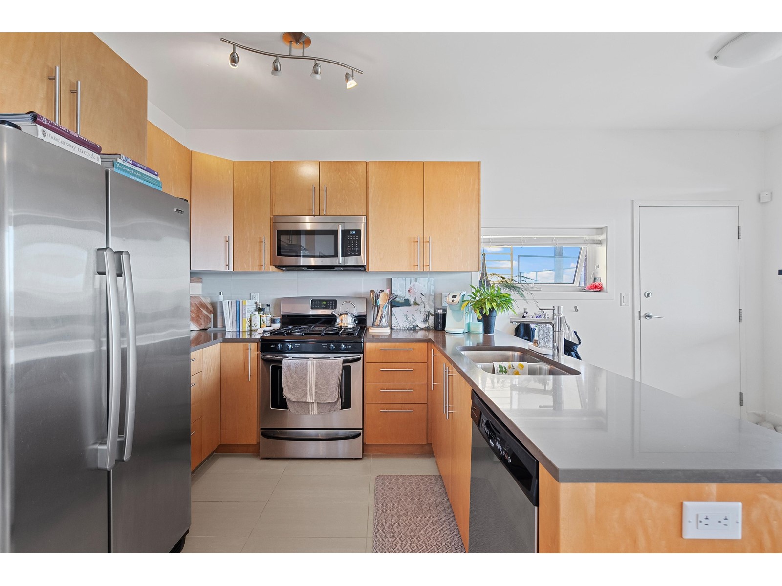 14501 Marine Drive, White Rock, British Columbia  V4B 1B4 - Photo 38 - R2952377