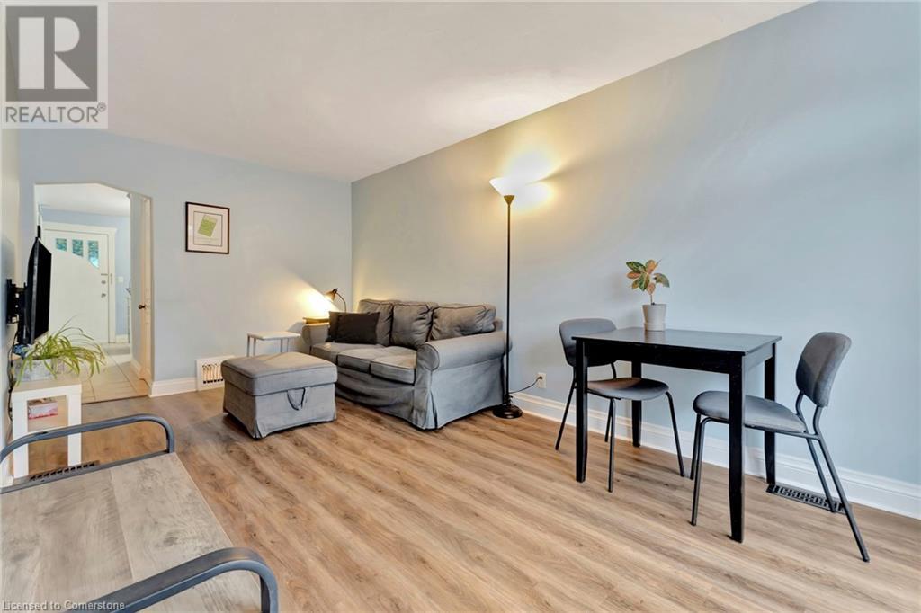 62 Houghton Avenue N, Hamilton, Ontario  L8H 4L4 - Photo 5 - 40683892