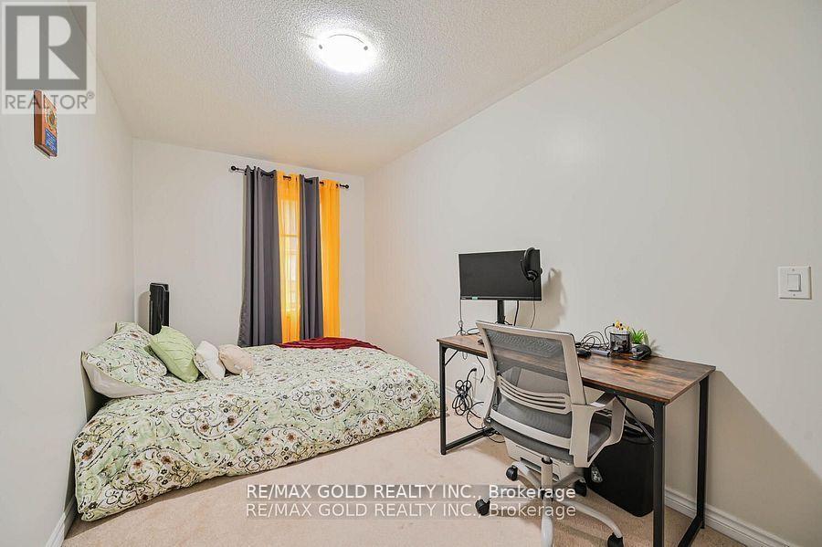 31 Bergamont Road, Brampton, Ontario  L6Y 0R1 - Photo 35 - W11906594