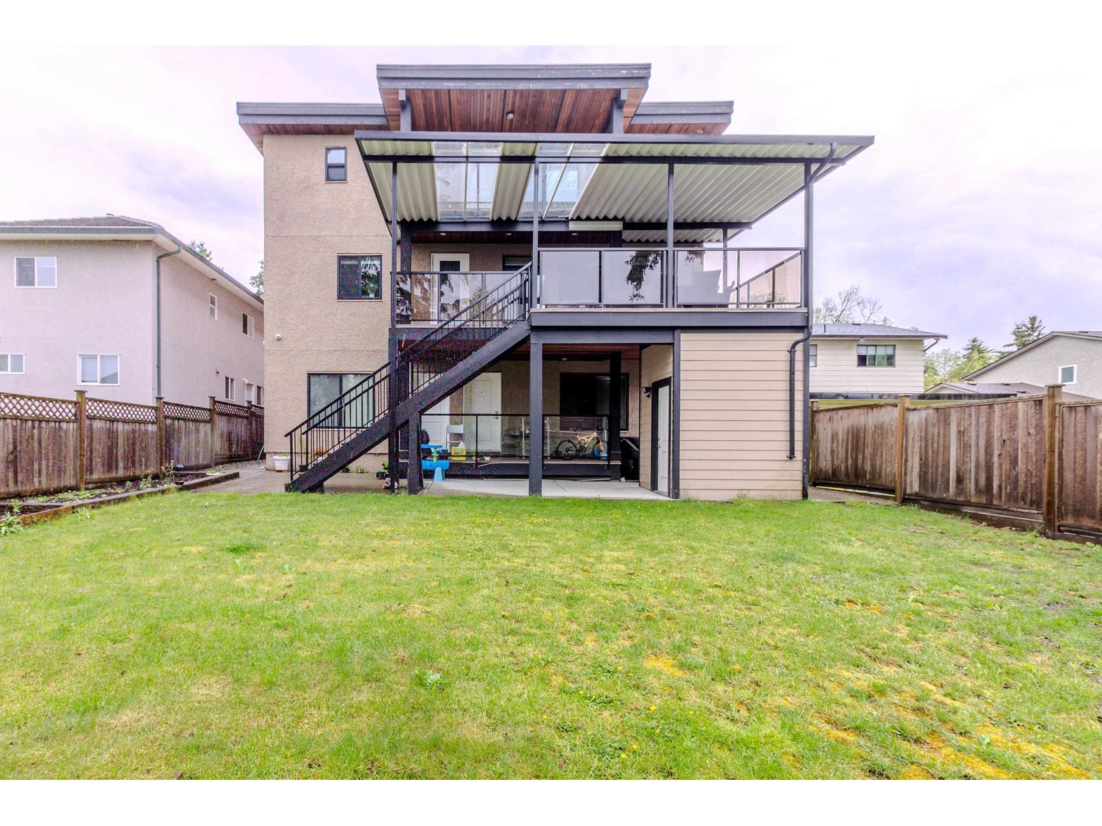 Property at 7836 126A STREET image 3