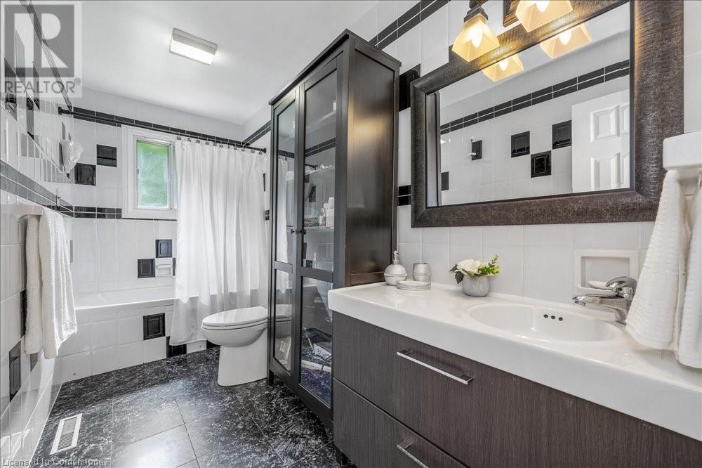 365 Eleanor Place, Ancaster, Ontario  L9G 3J6 - Photo 12 - 40687491