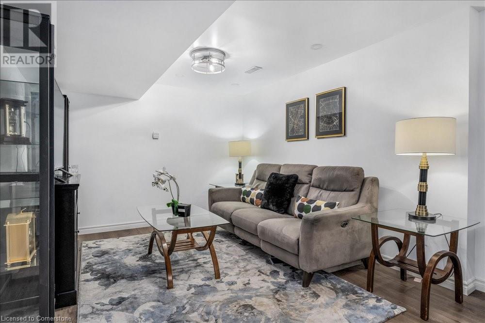 365 Eleanor Place, Ancaster, Ontario  L9G 3J6 - Photo 16 - 40687491