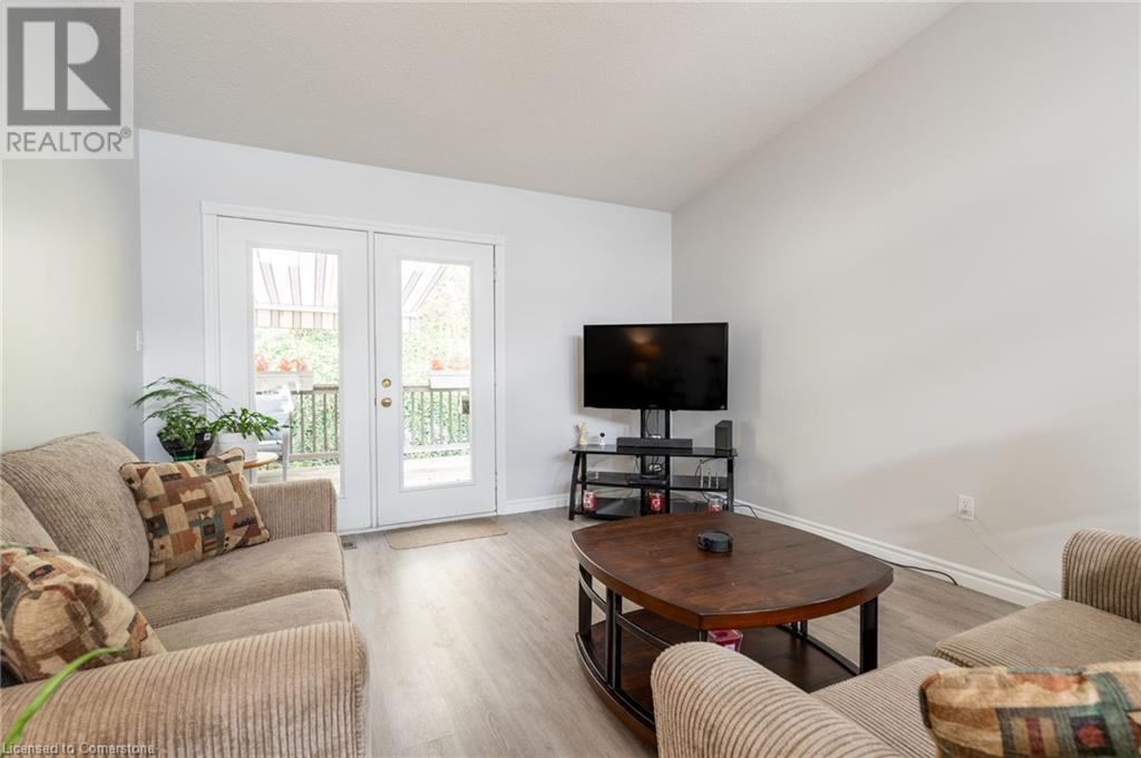 58d Harris Avenue, Brantford, Ontario  N3R 2E9 - Photo 12 - 40687327