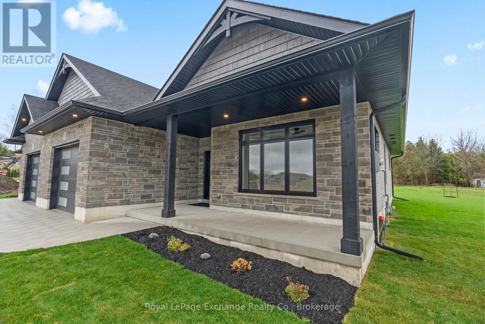 31 Mercedes Crescent, Kincardine, Ontario  N2Z 1G8 - Photo 5 - X11906608