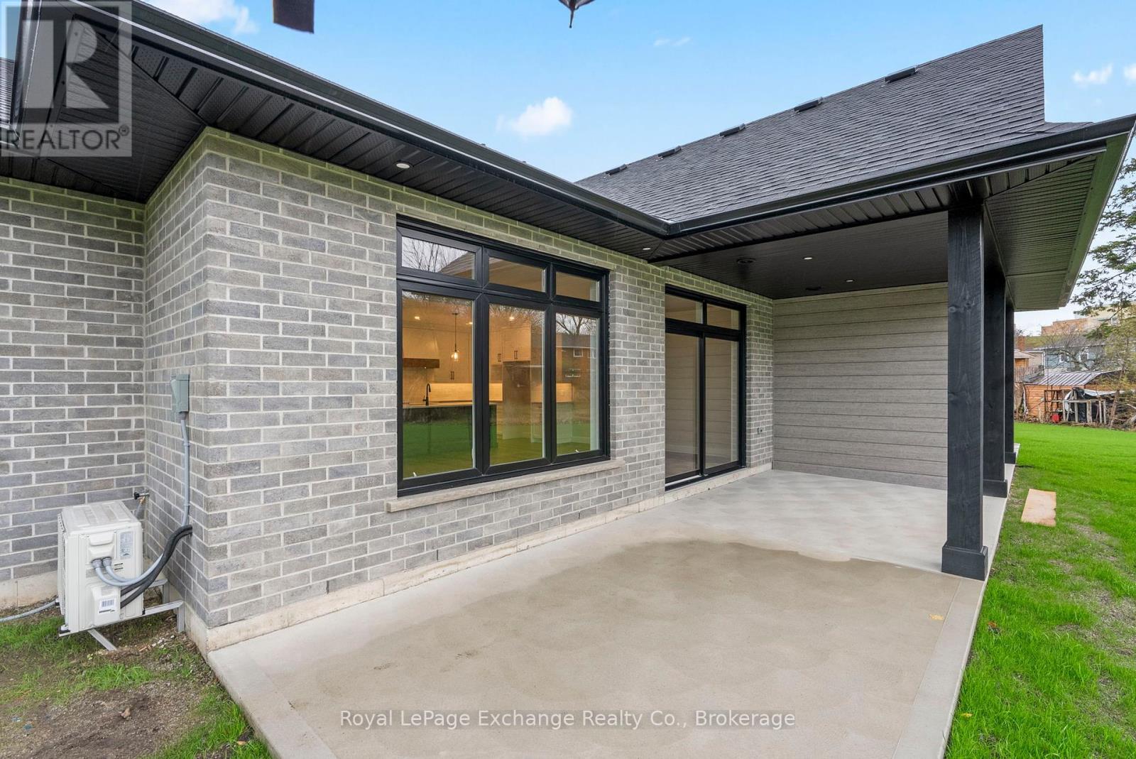 27 Mercedes Crescent, Kincardine, Ontario  N2Z 1G8 - Photo 23 - X11906610