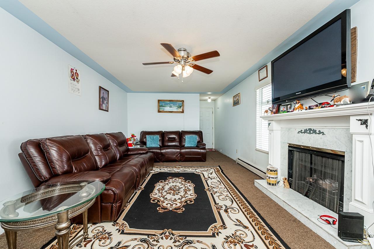 8879 141b Street, Surrey, British Columbia  V3V 7W5 - Photo 15 - R2951921