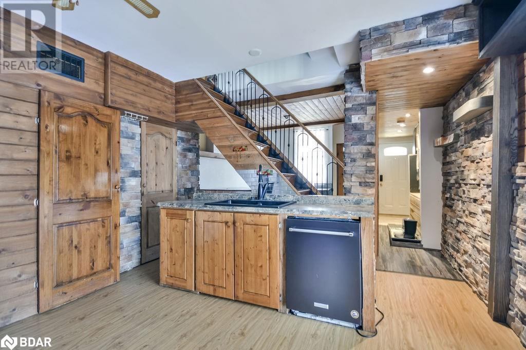 75 Gowan Street, Barrie, Ontario  L4N 2P1 - Photo 11 - 40687493