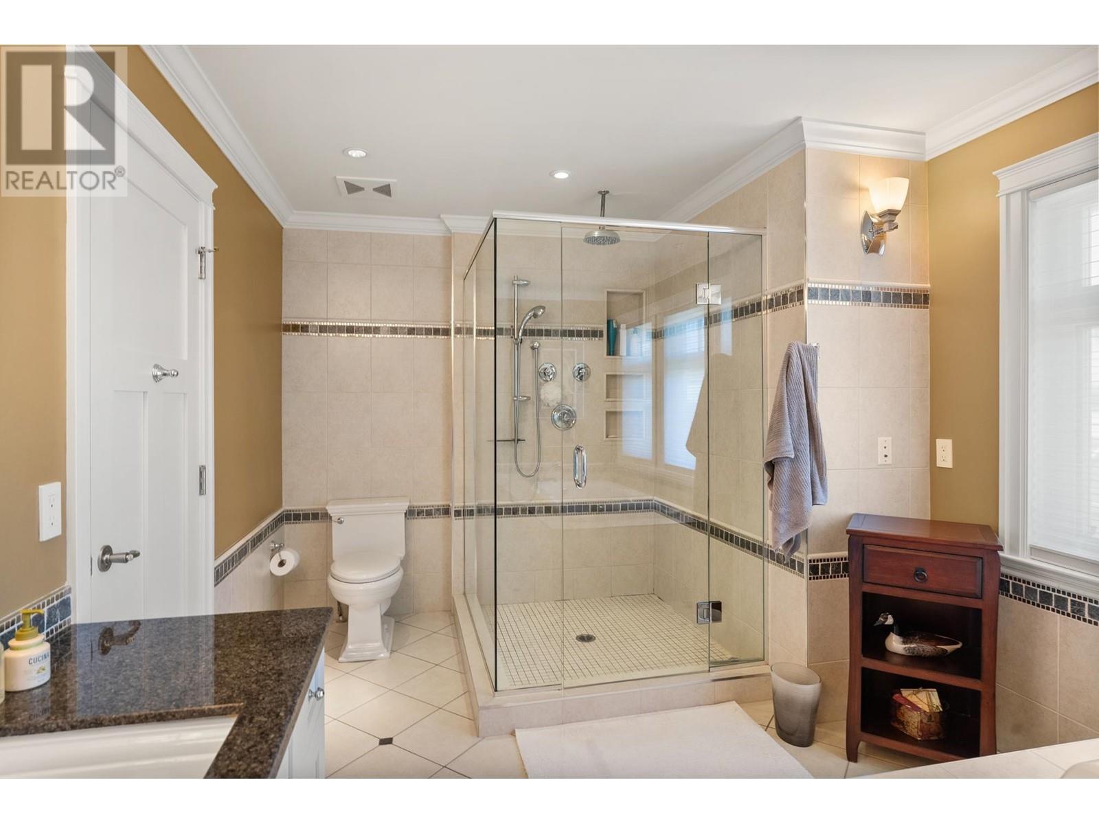 Listing Picture 20 of 40 : 6461 DYKE ROAD, Richmond / 烈治文 - 魯藝地產 Yvonne Lu Group - MLS Medallion Club Member