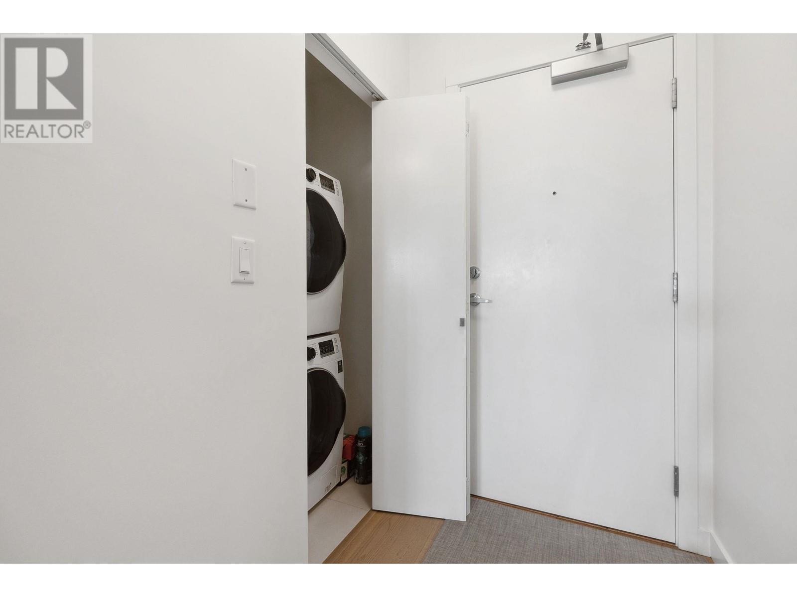 Listing Picture 18 of 32 : 417 10177 RIVER DRIVE, Richmond / 烈治文 - 魯藝地產 Yvonne Lu Group - MLS Medallion Club Member