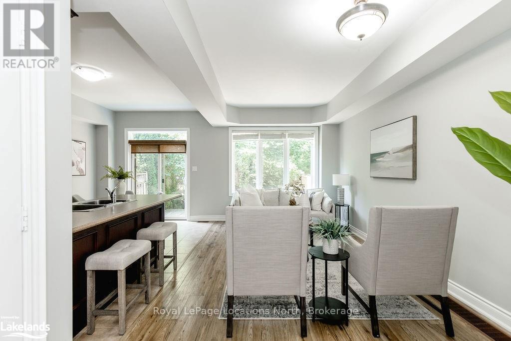 21 Covington Blue Crescent, Wasaga Beach, Ontario  L9Z 0E4 - Photo 5 - S10434176