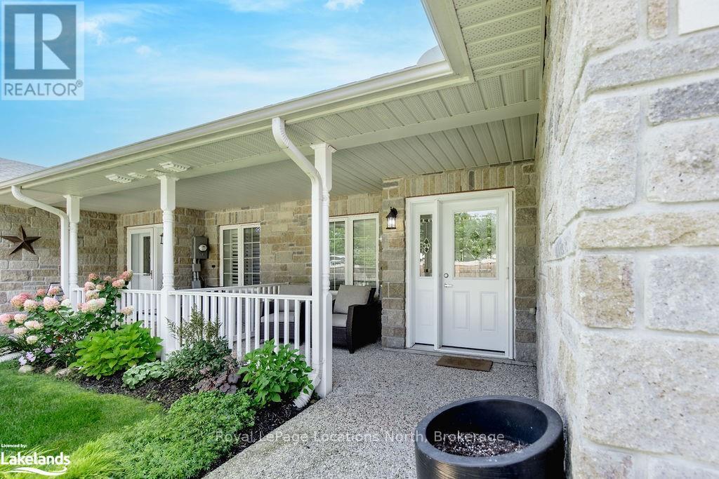 187 Greenway Drive, Wasaga Beach, Ontario  L9Z 0E6 - Photo 3 - S10435390