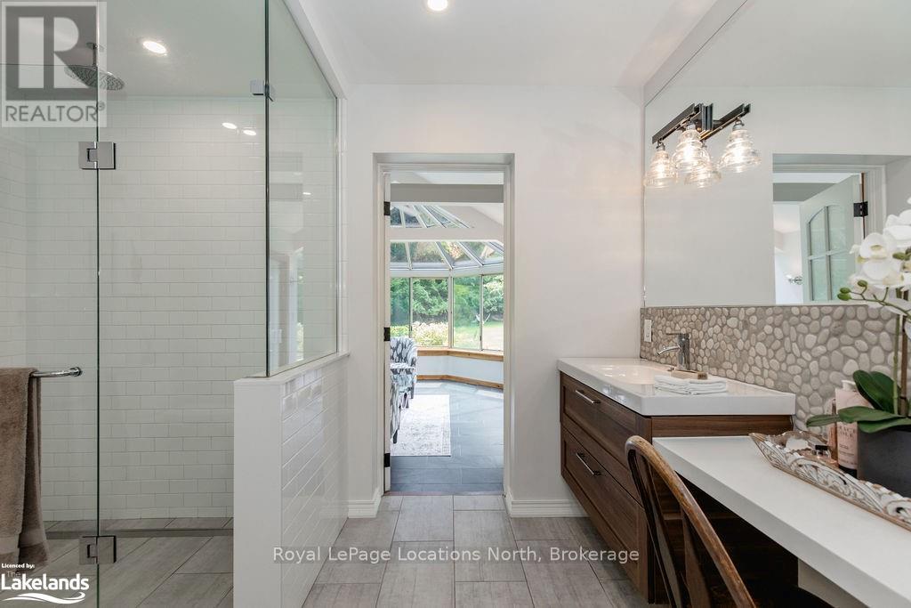 7 Purple Hill Lane, Clearview, Ontario  L0M 1G0 - Photo 15 - S10439514