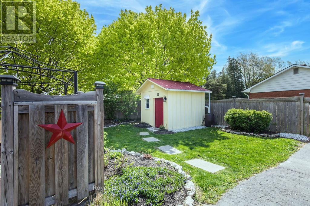 1 Erie Street, Clearview, Ontario  L0M 1H0 - Photo 30 - S11882639