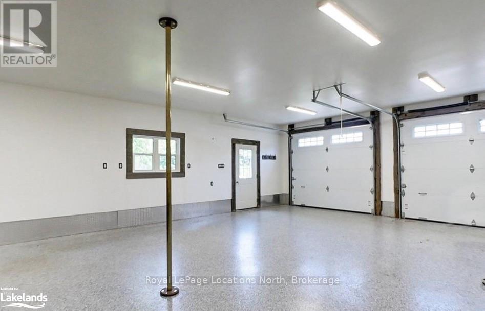 5358 Penetanguishene Road, Springwater, Ontario  L0L 1P0 - Photo 30 - S10438693