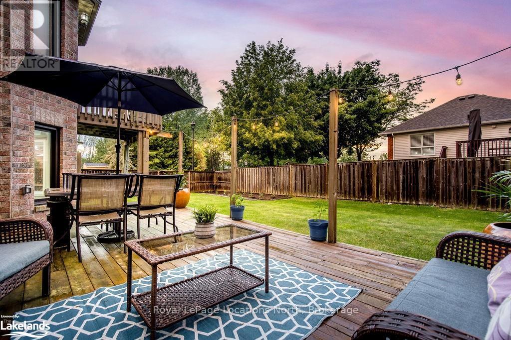 1 Timberland Crescent, Wasaga Beach, Ontario  L9Z 1G7 - Photo 4 - S10896183