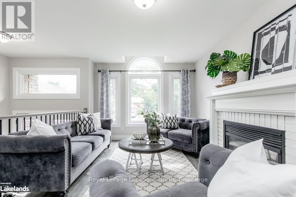 1 Timberland Crescent, Wasaga Beach, Ontario  L9Z 1G7 - Photo 5 - S10896183