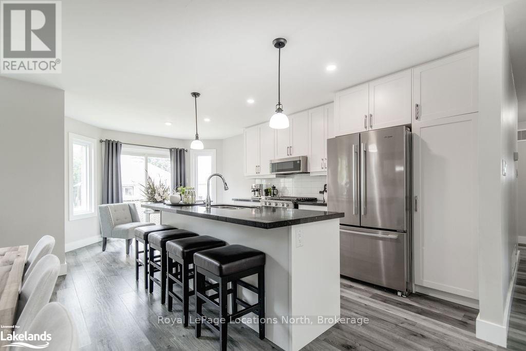 1 Timberland Crescent, Wasaga Beach, Ontario  L9Z 1G7 - Photo 8 - S10896183