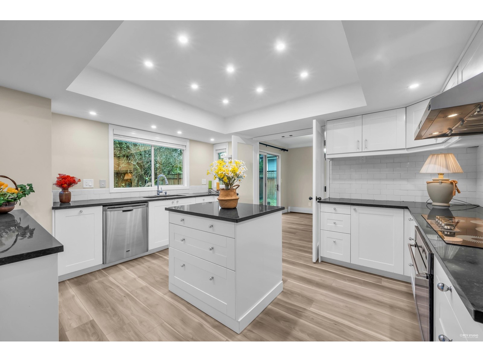 14255 16a Avenue, Surrey, British Columbia  V4A 6G6 - Photo 5 - R2951860